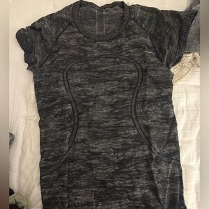 Lululemon Women's swiftly tech tee